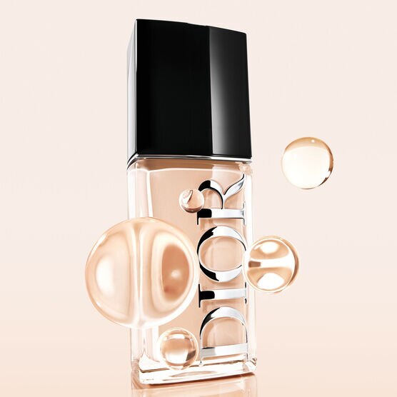 BASE L&Iacute;QUIDA DIOR FOREVER SKIN GLOW